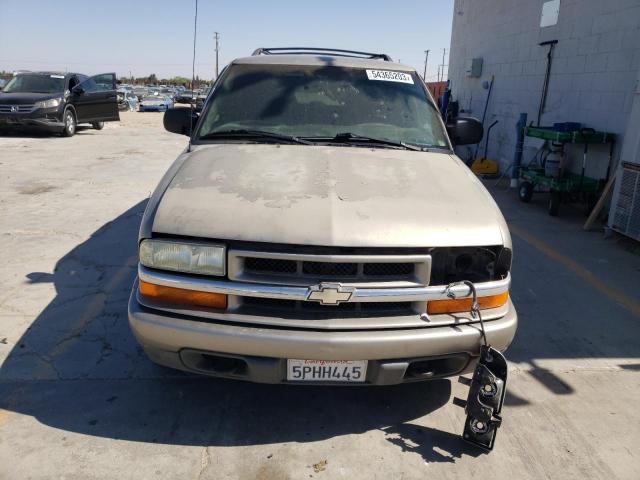 1GNDT13XX3K124994 - 2003 CHEVROLET BLAZER BROWN photo 5