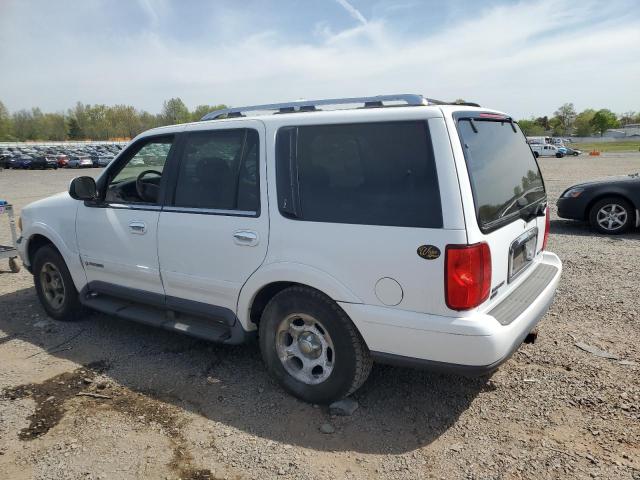 5LMPU28L1WLJ48607 - 1998 LINCOLN NAVIGATOR WHITE photo 2