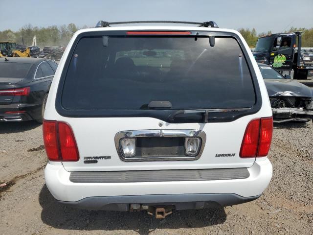 5LMPU28L1WLJ48607 - 1998 LINCOLN NAVIGATOR WHITE photo 6