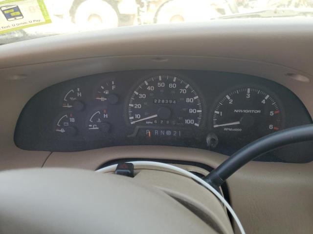 5LMPU28L1WLJ48607 - 1998 LINCOLN NAVIGATOR WHITE photo 9