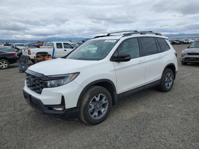 5FNYF8H62PB004376 - 2023 HONDA PASSPORT TRAIL SPORT WHITE photo 1