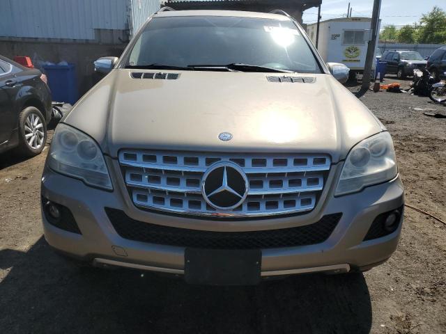 4JGBB8GB9AA599545 - 2010 MERCEDES-BENZ ML 350 4MATIC TAN photo 5
