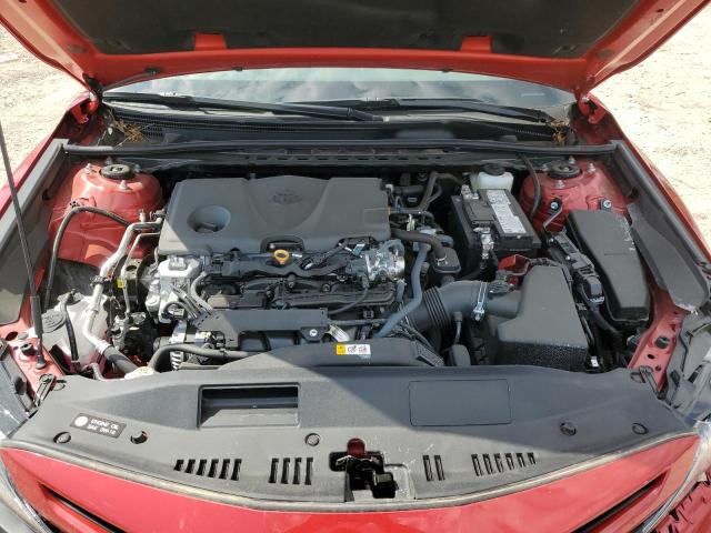 4T1G11AK2RU192640 - 2024 TOYOTA CAMRY SE NIGHT SHADE RED photo 11
