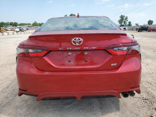 4T1G11AK2RU192640 - 2024 TOYOTA CAMRY SE NIGHT SHADE RED photo 6