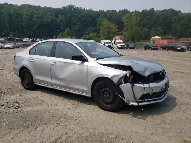 3VW1K7AJXFM330133 - 2015 VOLKSWAGEN JETTA BASE 银色 照片 4