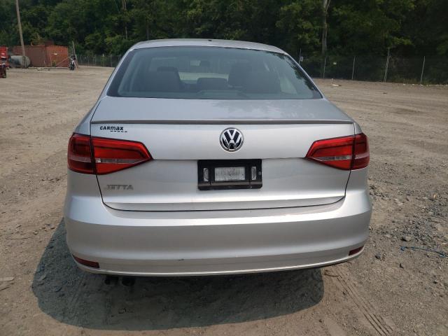 3VW1K7AJXFM330133 - 2015 VOLKSWAGEN JETTA BASE 银色 照片 6