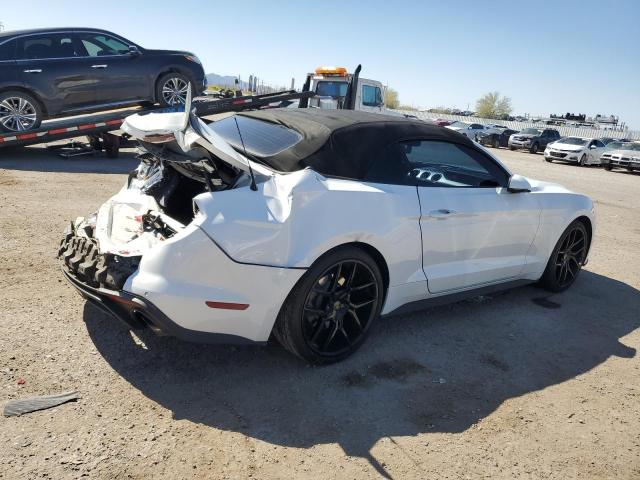 1FATP8UH2J5155196 - 2018 FORD MUSTANG GT WHITE photo 3