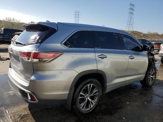 5TDJKRFH1GS253318 - 2016 TOYOTA HIGHLANDER XLE SILVER photo 3