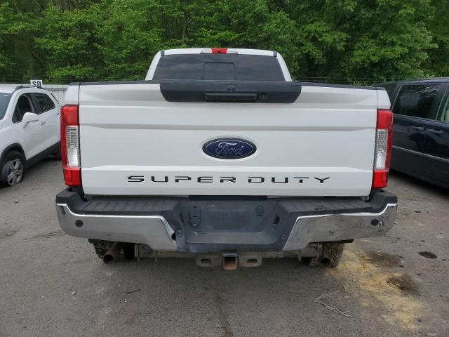 1FT7W2B66KED97598 - 2019 FORD F250 SUPER DUTY WHITE photo 6