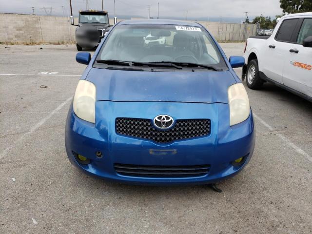 JTDJT923285157129 - 2008 TOYOTA YARIS HATC BLUE photo 5