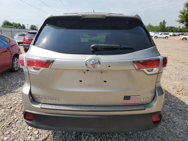 5TDKKRFH5GS146762 - 2016 TOYOTA HIGHLANDER XLE Gümüş foto 6