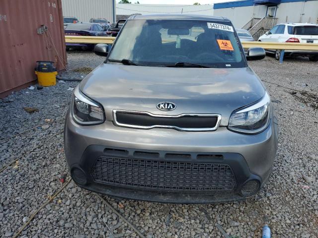 KNDJN2A23F7126192 - 2015 KIA SOUL GREEN photo 5