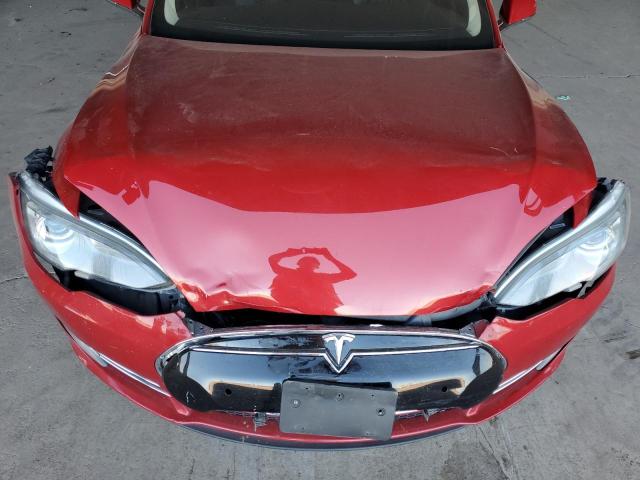 5YJSA1DN6DFP21058 - 2013 TESLA MODEL S 红色 照片 11