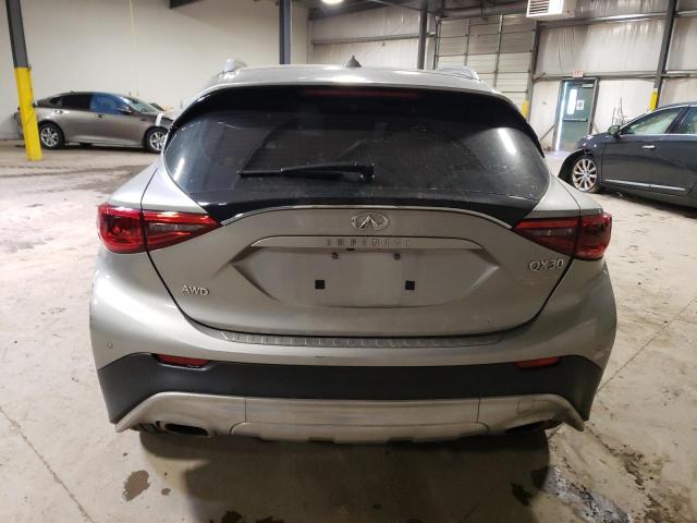 SJKCH5CR8HA036101 - 2017 INFINITI QX30 BASE SILVER photo 6
