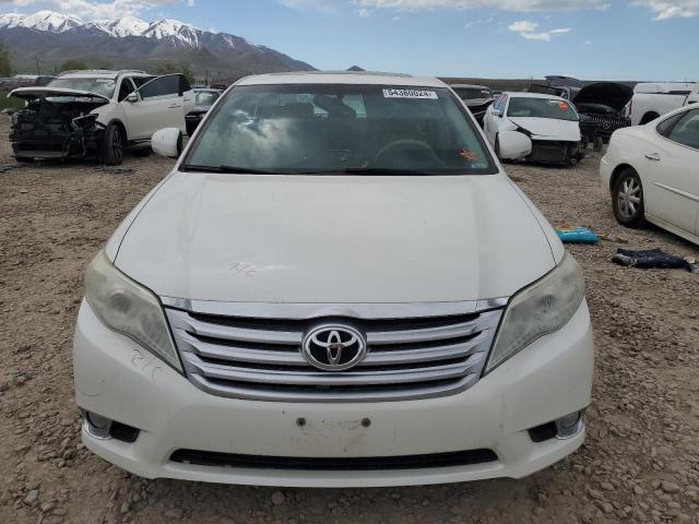 4T1BK3DB1BU415044 - 2011 TOYOTA AVALON BASE 白色 照片 5