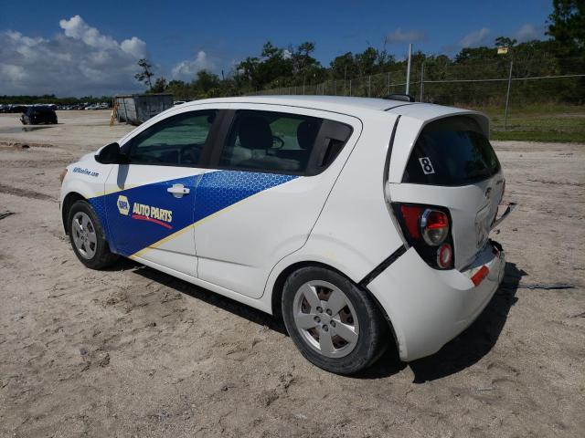 1G1JA6SH8G4172800 - 2016 CHEVROLET SONIC LS თეთრი ფოტო 2