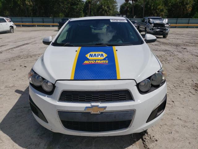1G1JA6SH8G4172800 - 2016 CHEVROLET SONIC LS თეთრი ფოტო 5