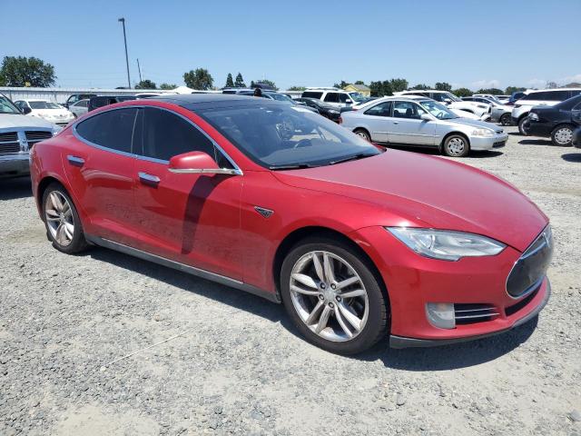 5YJSA1H11EFP52257 - 2014 TESLA MODEL S წითელი ფოტო 4