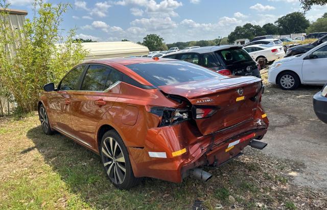 1N4BL4CWXLC200769 - 2020 NISSAN ALTIMA SR ORANGE photo 3