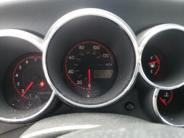 2T1KR32EX4C243237 - 2004 TOYOTA COROLLA MA XR SILVER photo 9