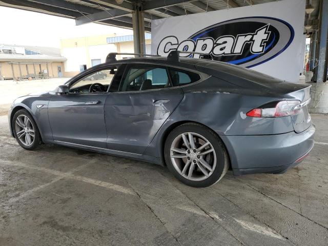 5YJSA1CN0DFP20747 - 2013 TESLA MODEL S GRAY photo 2