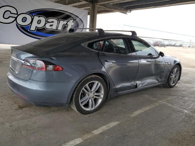 5YJSA1CN0DFP20747 - 2013 TESLA MODEL S GRAY photo 3