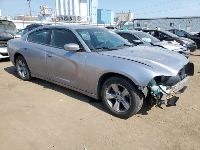 2C3CDXBG9EH339495 - 2014 DODGE CHARGER SE SILVER photo 4