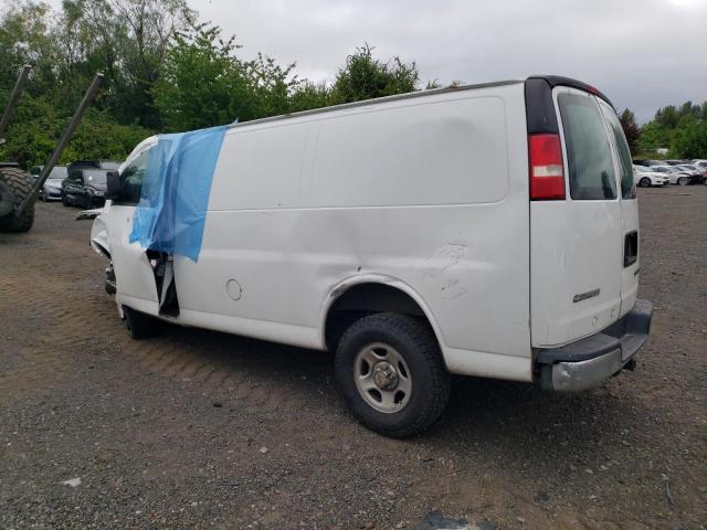 1GCFG15X461143148 - 2006 CHEVROLET EXPRESS G1 WHITE photo 2