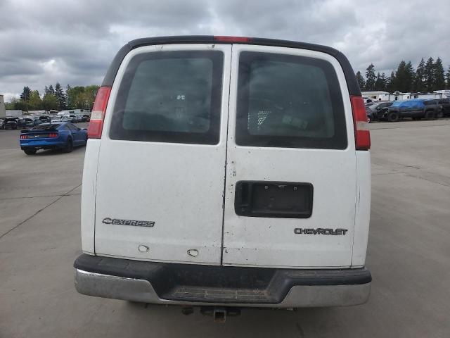 1GCFG15X461143148 - 2006 CHEVROLET EXPRESS G1 WHITE photo 6