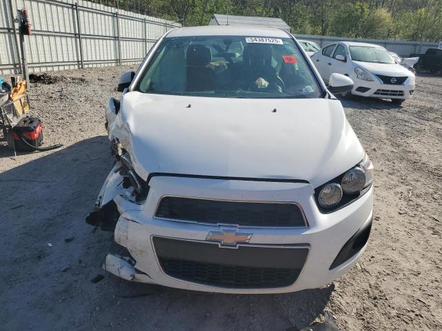 1G1JA5SH9F4160891 - 2015 CHEVROLET SONIC LS WHITE photo 5