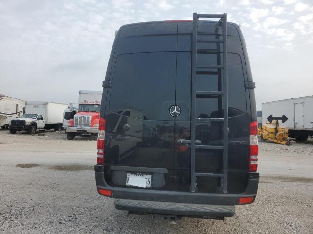 WDZPE8CC3C5691598 - 2012 MERCEDES-BENZ SPRINTER 2500 BLACK photo 6