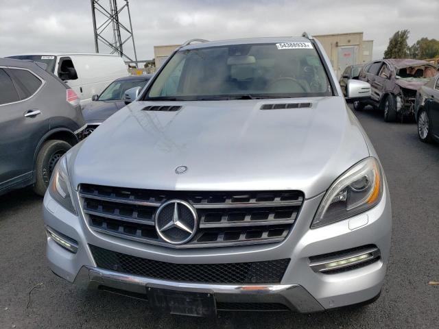 4JGDA5HB5DA172571 - 2013 MERCEDES-BENZ ML 350 4MATIC SILVER photo 5