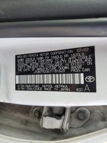 JTDBT923671181623 - 2007 TOYOTA YARIS WHITE photo 12