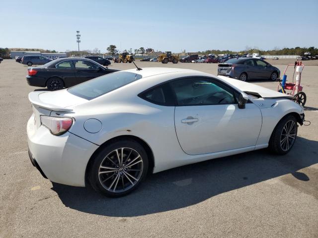 JF1ZNAA17D2731191 - 2013 TOYOTA SCION FR-S WHITE photo 3