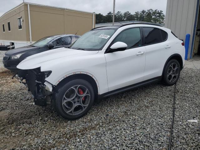 ZASFAKNN3J7B88469 - 2018 ALFA ROMEO STELVIO TI SPORT WHITE photo 1