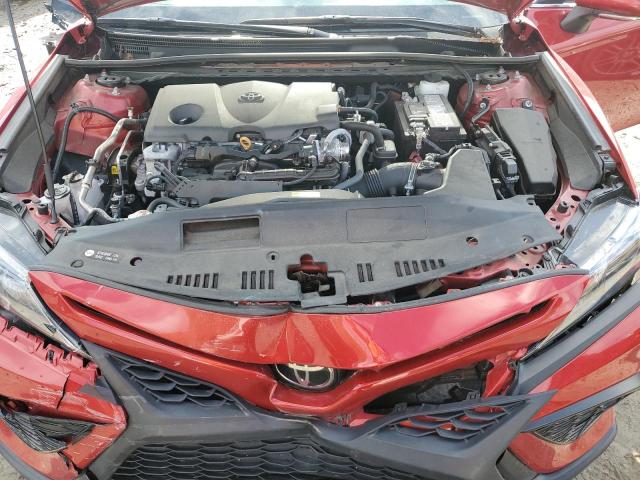 4T1G11AK2PU080904 - 2023 TOYOTA CAMRY SE NIGHT SHADE RED photo 11