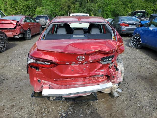 4T1G11AK2PU080904 - 2023 TOYOTA CAMRY SE NIGHT SHADE RED photo 6