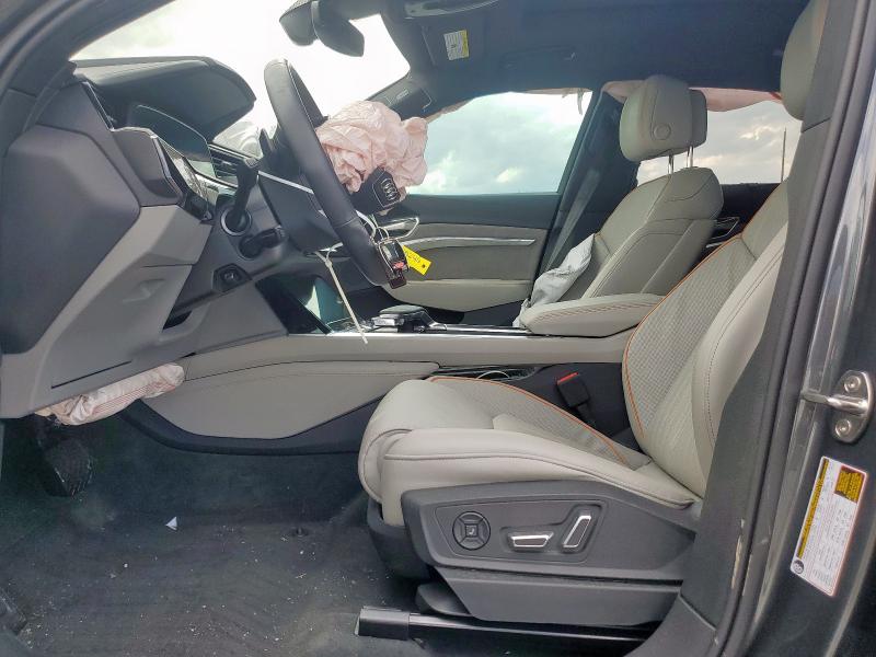 WA16AAGE5RB048734 - 2024 AUDI Q8 E-TRON PRESTIGE GRAY photo 7