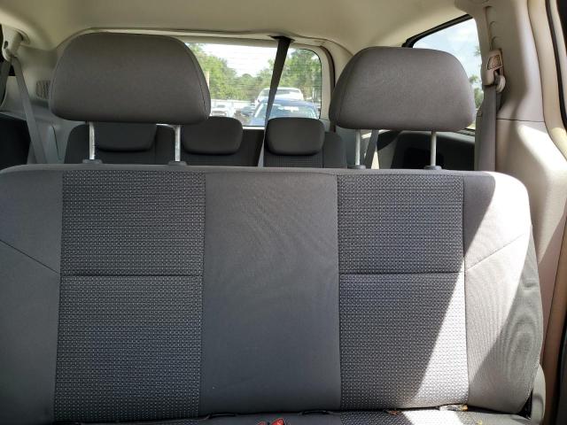 2V4RW4D16AR407883 - 2010 VOLKSWAGEN ROUTAN S WHITE photo 10