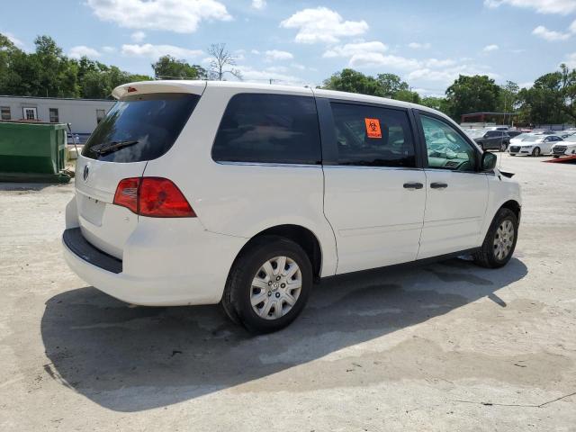 2V4RW4D16AR407883 - 2010 VOLKSWAGEN ROUTAN S WHITE photo 3