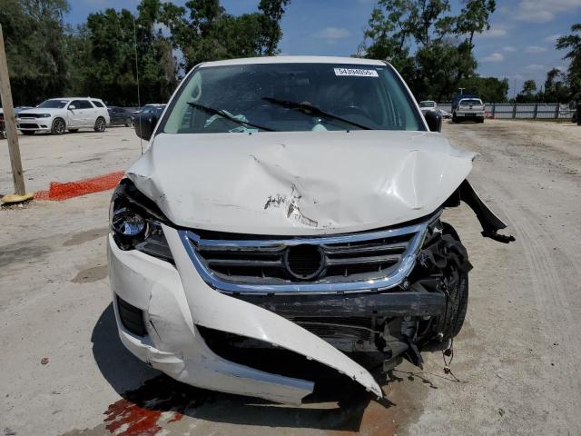 2V4RW4D16AR407883 - 2010 VOLKSWAGEN ROUTAN S WHITE photo 5