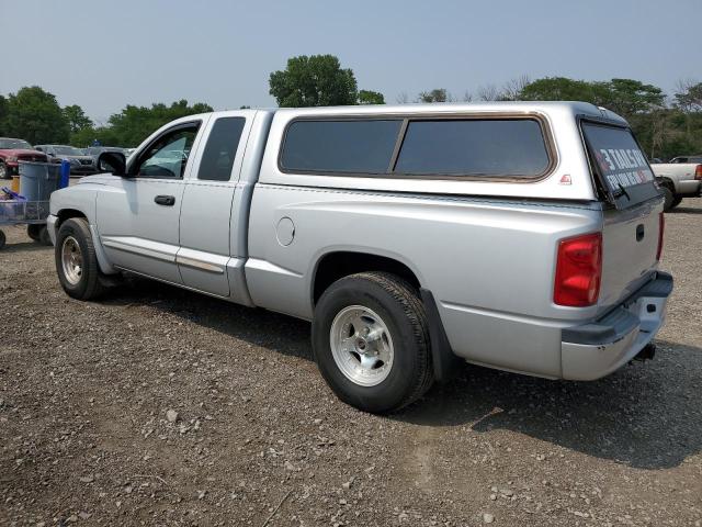 1D7HW42N45S127398 - 2005 DODGE DAKOTA SLT SILVER photo 2