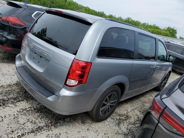 2C4RDGBG1JR164766 - 2018 DODGE GRAND CARA SE SILVER photo 3