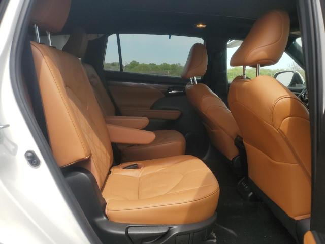 5TDKDRBH2PS505727 - 2023 TOYOTA HIGHLANDER L 白色 照片 11