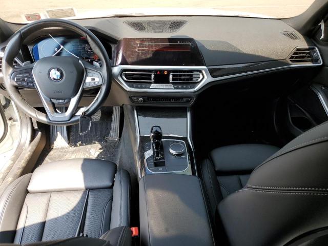 3MW5R7J00N8C54823 - 2022 BMW 330XI WHITE photo 8