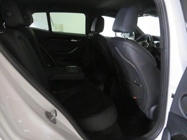 WBXYJ3C34JEJ89878 - 2018 BMW X2 SDRIVE28I WHITE photo 6