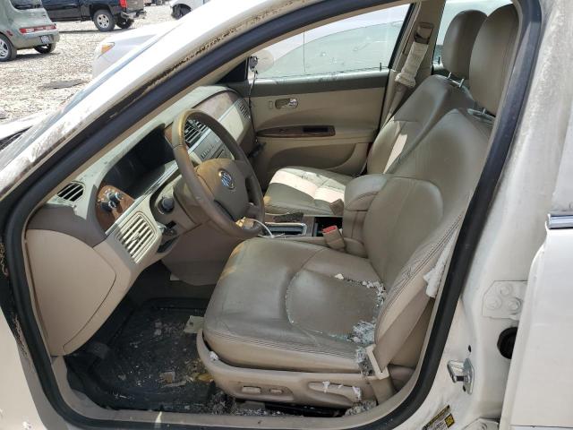 2G4WD532451262345 - 2005 BUICK LACROSSE CXL WHITE photo 7