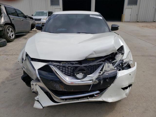 1N4AA6AP3HC397820 - 2017 NISSAN MAXIMA 3.5S WHITE photo 5