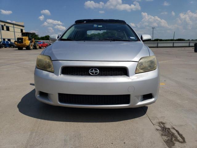JTKDE177760143590 - 2006 TOYOTA SCION TC SILVER photo 5