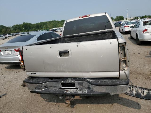 1GTGK23U04F184314 - 2004 GMC SIERRA K2500 CREW CAB SILVER photo 6